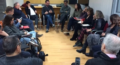 L'alcalde de Girona, durant el cafè "Off the record" que va oferir. 