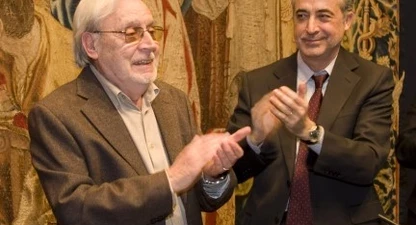 Narcís-Jordi Aragó, el dia que va rebre el premi Ofici de Periodista, al costat de l'aleshores Degà del CPC, Josep Carles Rius. (Foto: Sergio Ruiz))