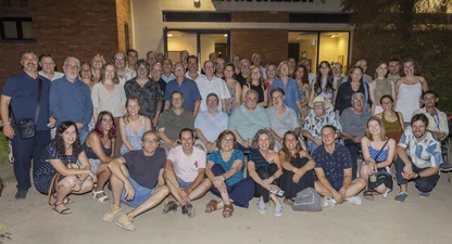 La tradicional foto de grup del Sopar de Periodistes de Girona.