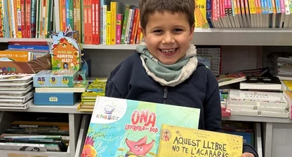 L'Arç, amb els llibres que ha elegit.