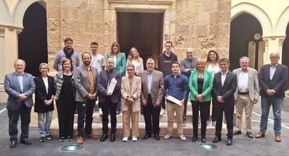 guanyadors-finalistes-i-autoritats.jpg