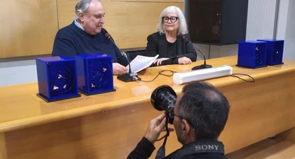 Jordi Grau i Montserrat Costa, en la roda de premsa de presentació de les Mosques 2025.
