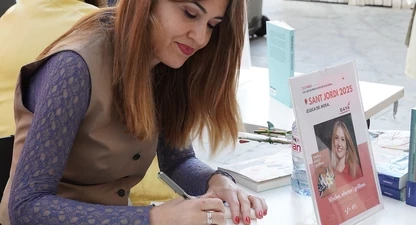 jessica-firma-sant-jordi-2025.jpg
