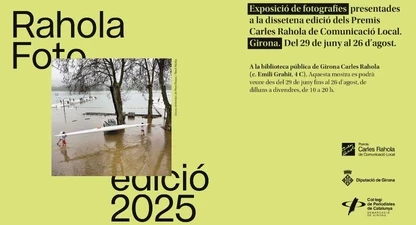 Targetó RaholaFoto2025 a la biblioteca pública Carles Rahola.