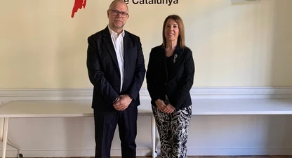 El degà del Col·legi de Periodistes de Catalunya, Joan Maria Morros, i la degana de l'ICAB, Cristina Vallejo, durant la trobada institucional celebrada el 4 de maig de 2026.