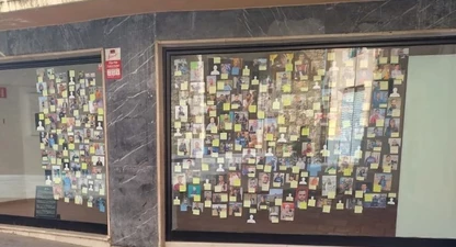 L'exposició està a l'aparador de l'antiga Can Riules.